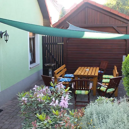 Geraeumige Mit Terrasse, In Guenstiger Zentraler Lage In Der Oberlausitz, Idealer Ausgangspunkt Fuer Vielerlei Ausfluege In Umgebung Apartment *